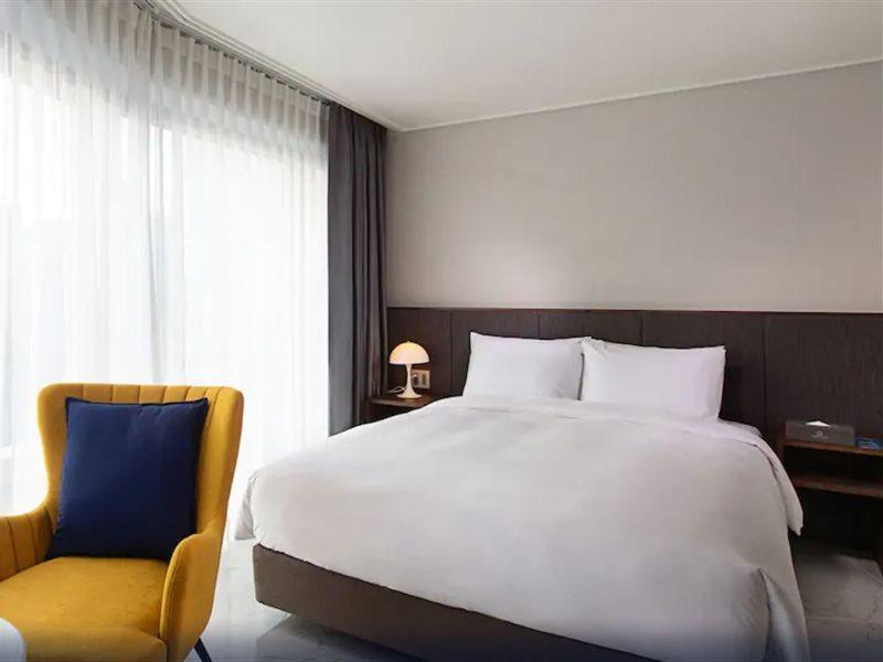 Busan Yeongmu Parade Hotel Haeundae Beach מראה חיצוני תמונה