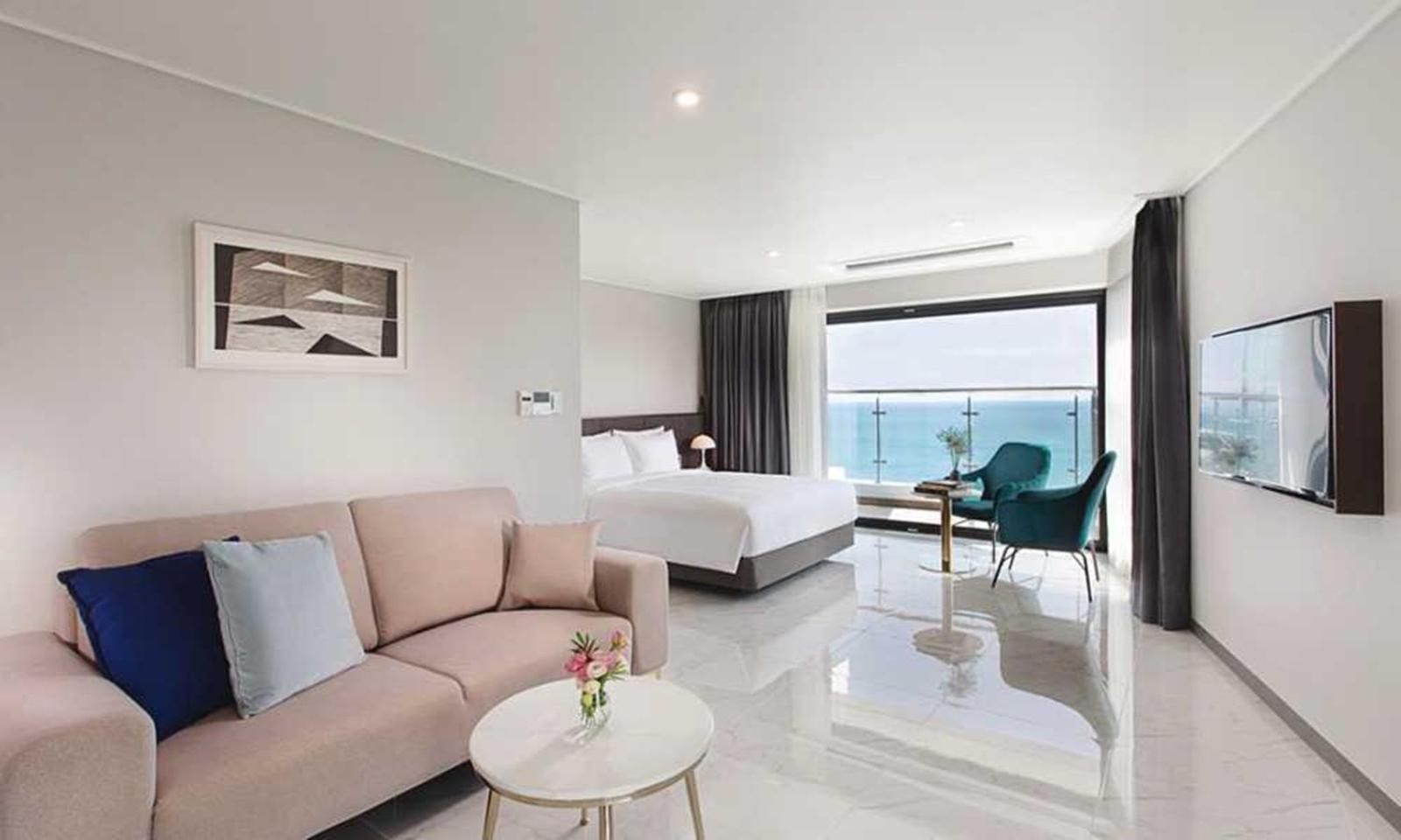 Busan Yeongmu Parade Hotel Haeundae Beach מראה חיצוני תמונה
