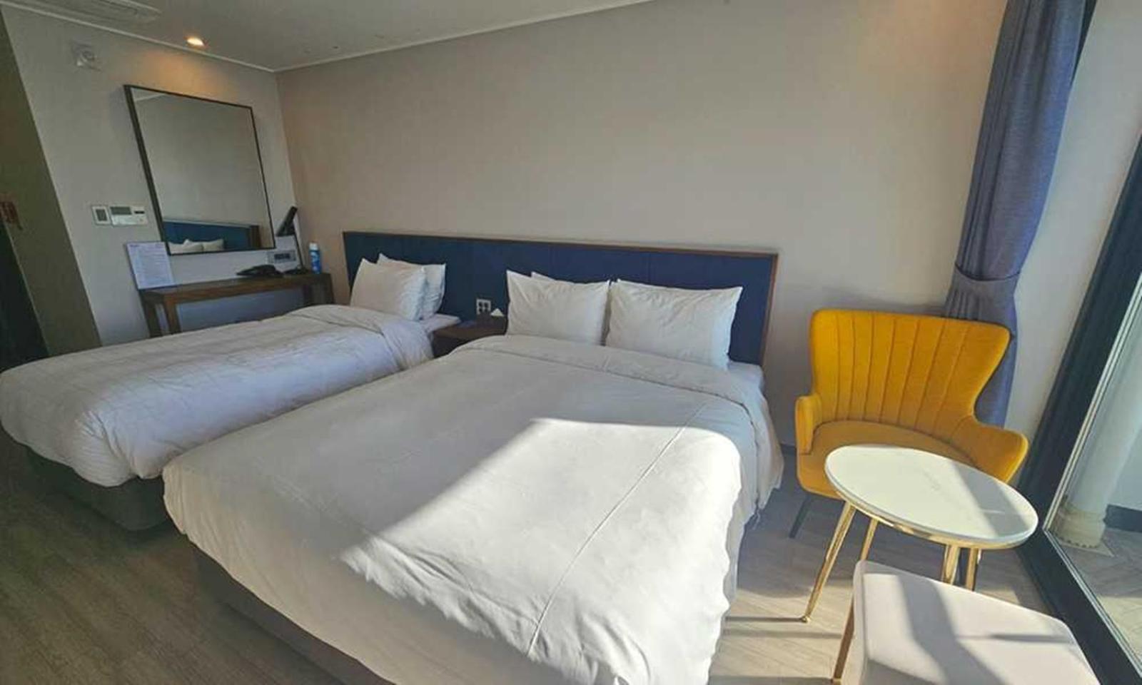 Busan Yeongmu Parade Hotel Haeundae Beach מראה חיצוני תמונה